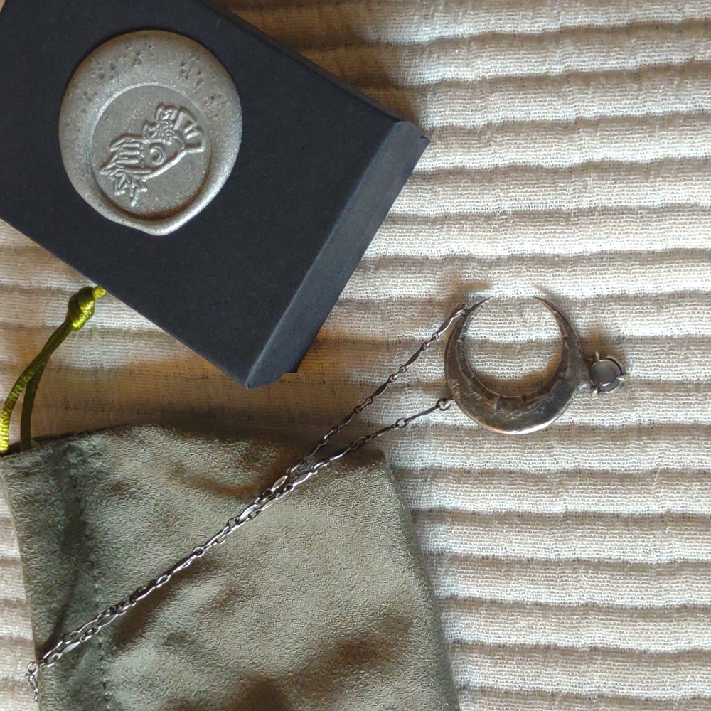Wyther Large jeweled crone moon with gray moonstone